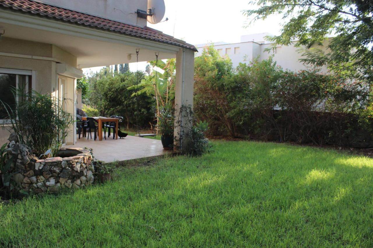 Chez Rothman Sublet Appartamento Shadmot Devora Esterno foto